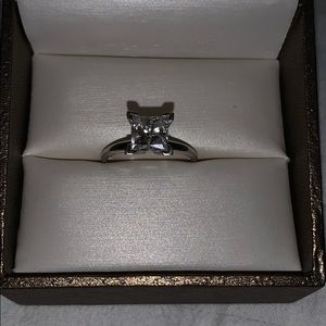 2 ct tw princess cut diamond 💍 solitaire ring